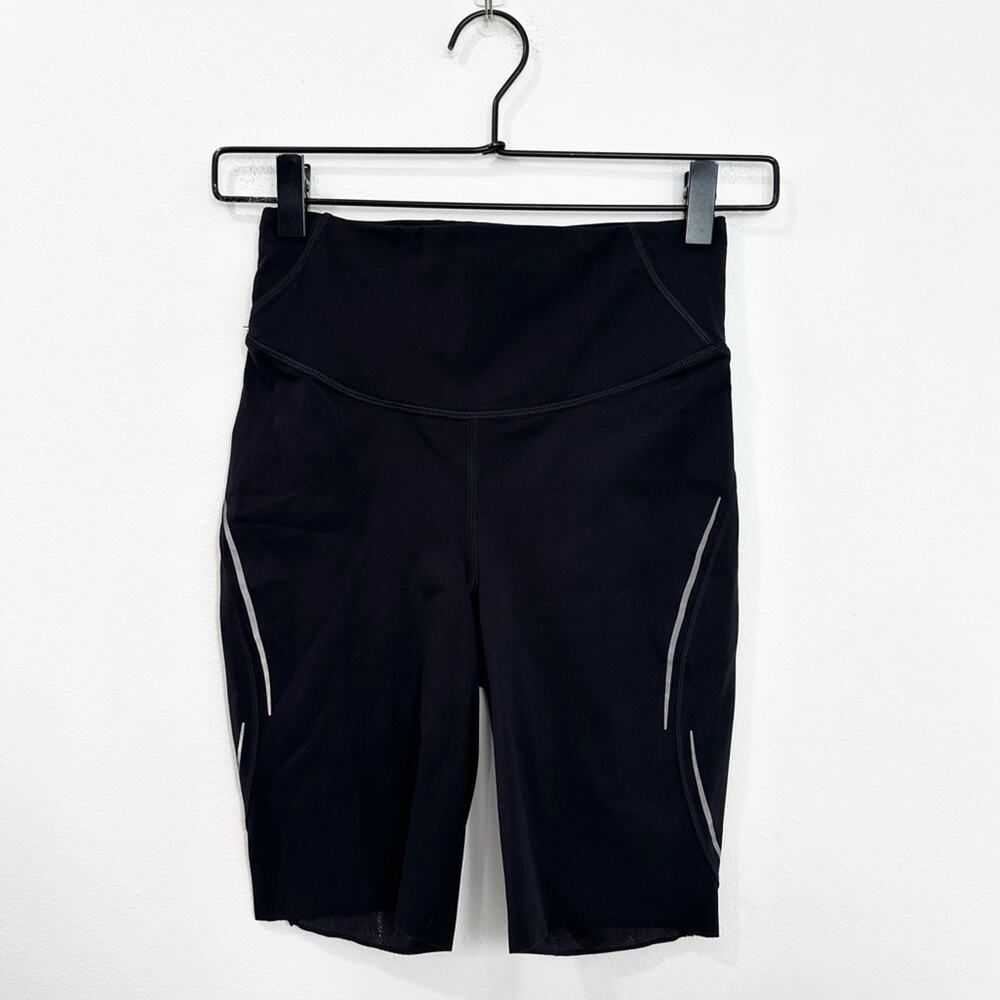 Lululemon Base Pace Short High Rise Reflective 8" Black Nulux Biker Size 4